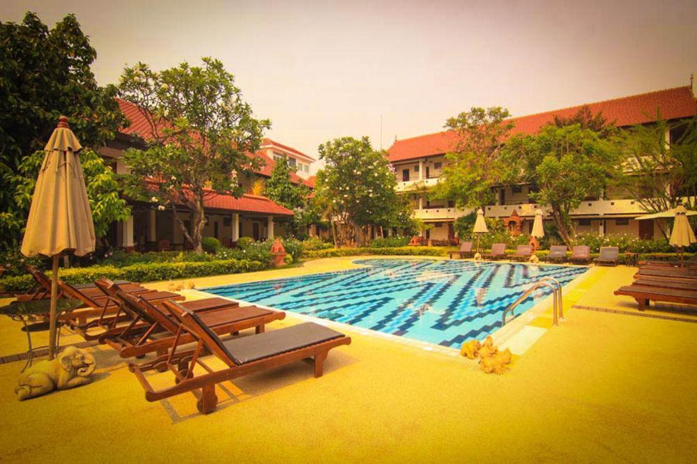 Karinthip Village Chiang Mai Dış mekan fotoğraf